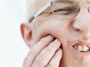 Tips dan Cara Mengobati Sakit Gigi Akibat Gigi Berlubang