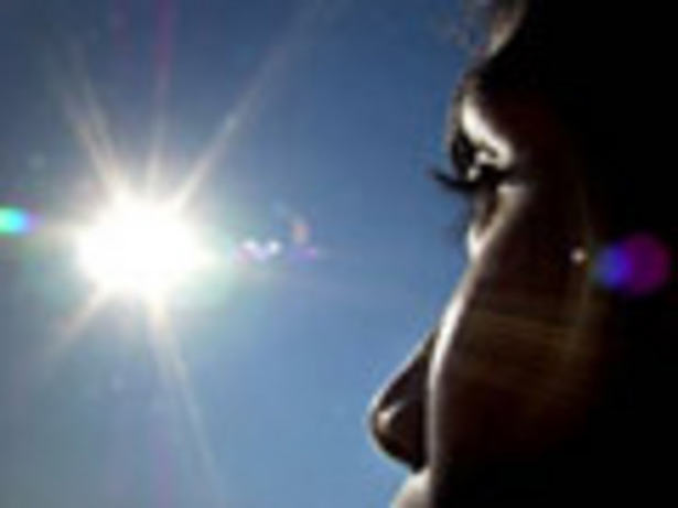 Tips Melindungi Kulit Wajah Dari Paparan Sinar Matahari